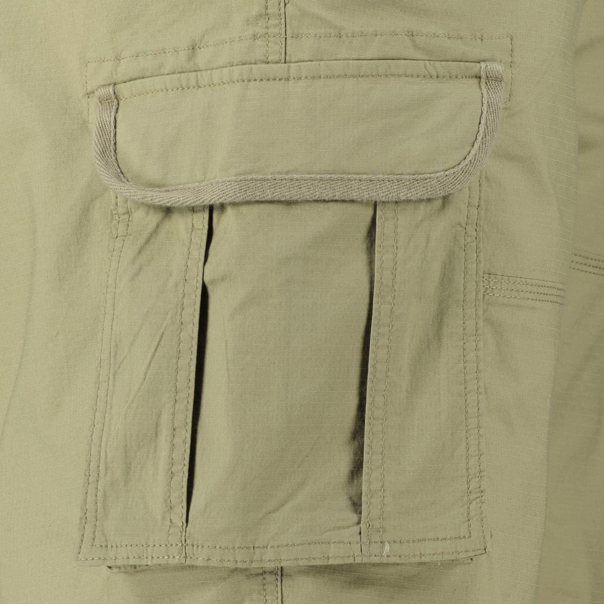 s.Oliver Cargo-Shorts mit Elasthan oliv