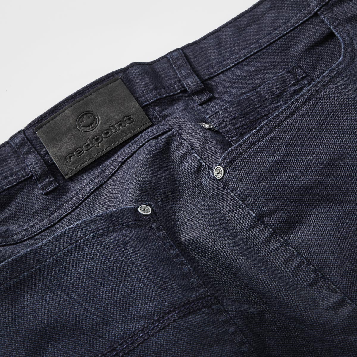 Redpoint Stretch-Jeans "Montreal", Loose Fit dunkelblau